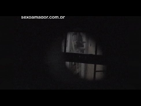 ❤️ Blondina este filmată în secret de un voyeur din cartier ascuns în spatele unor cărămizi goale ️❌  at ro.extratorrents.top ❌